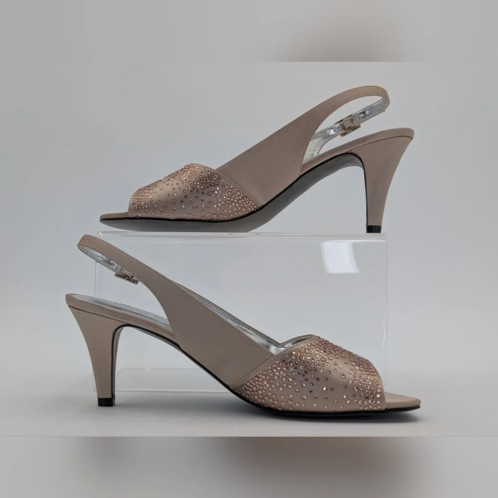 Like New David Tate Sz 10M Satin Champagne Designer Rhinestones Heels Slingback